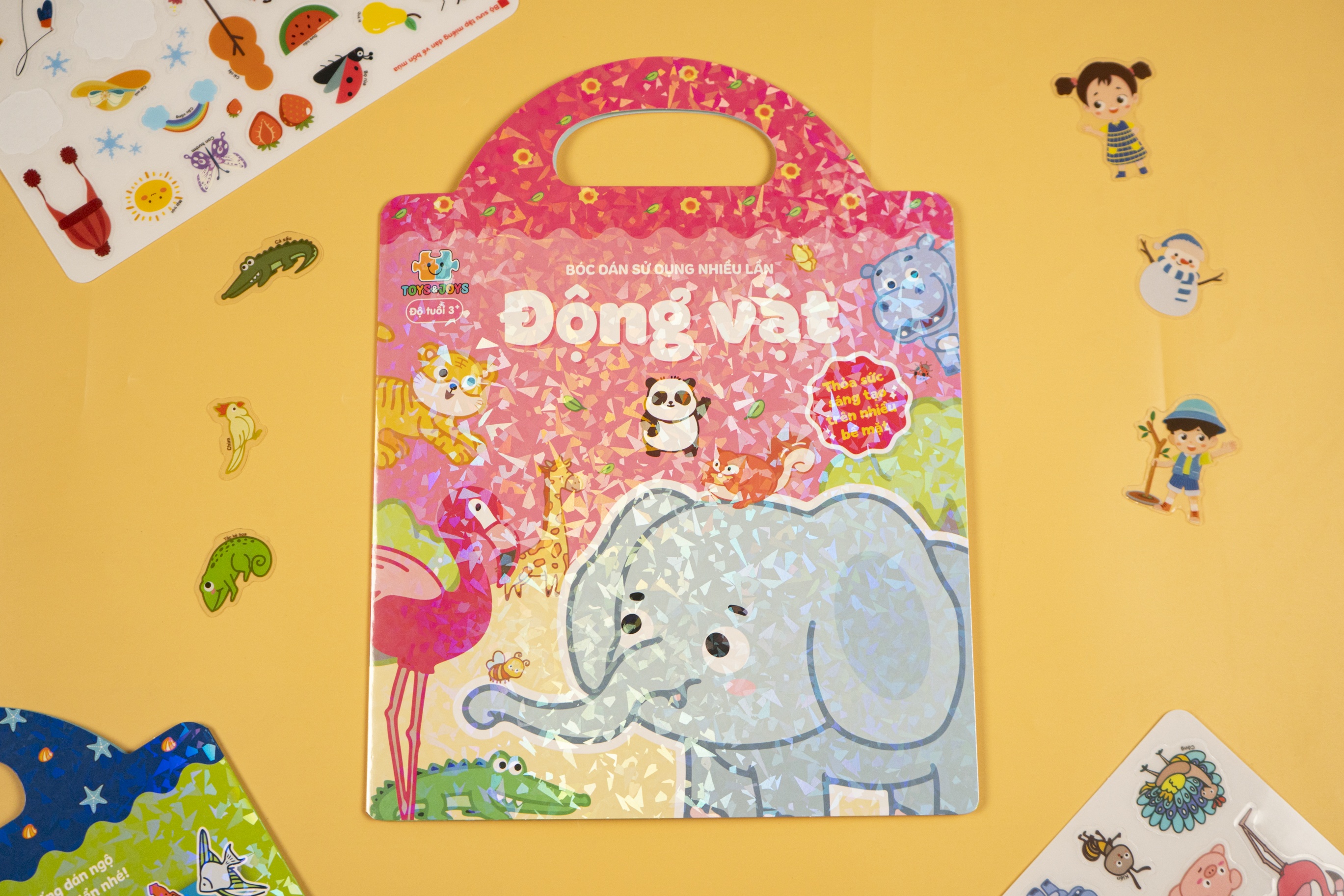 Sách - Bóc dán sử dụng nhiều lần (Thỏa sức sáng tạo trên nhiều bề mặt) Đinh Tị Books