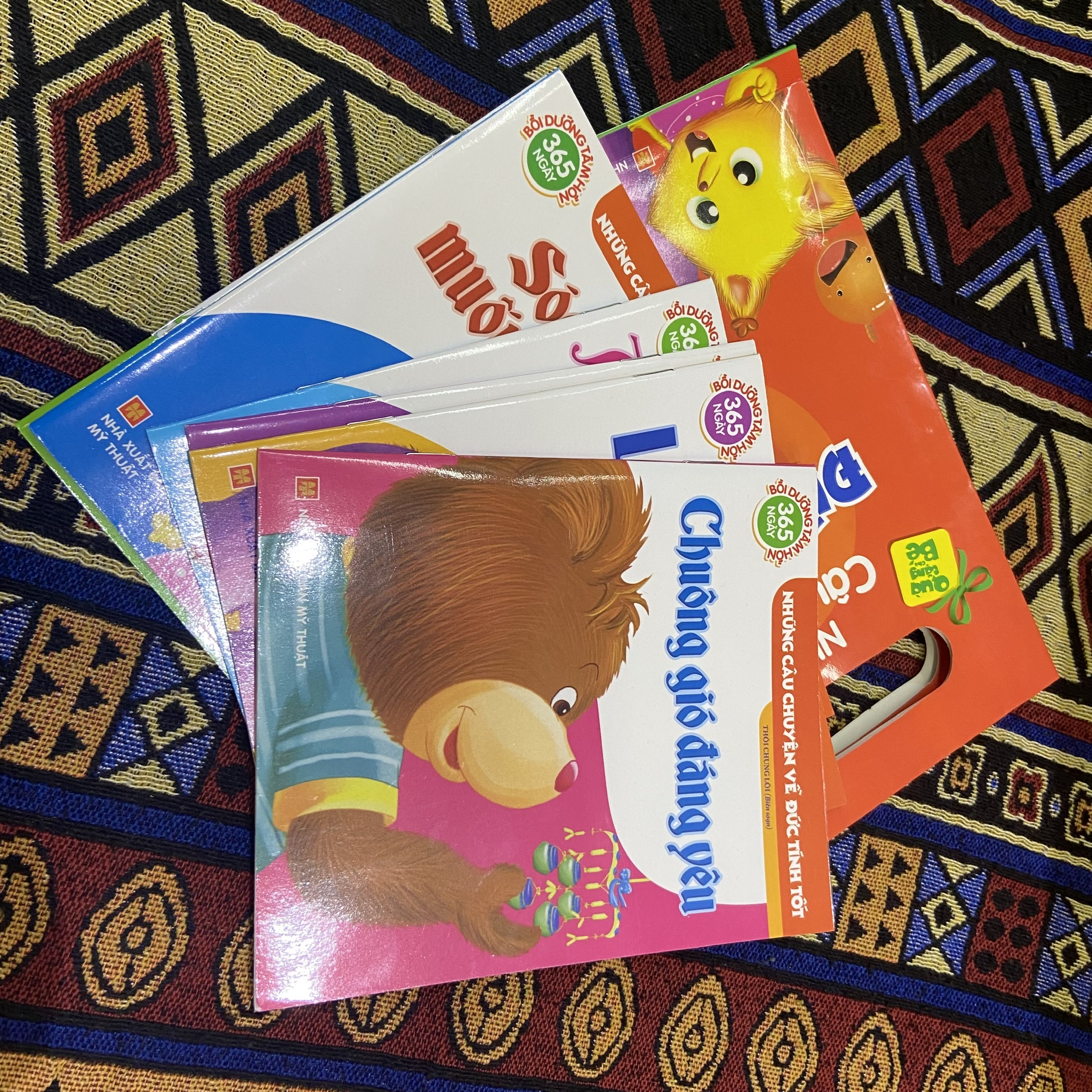 Những Câu Chuyện Về Đức Tính Tốt