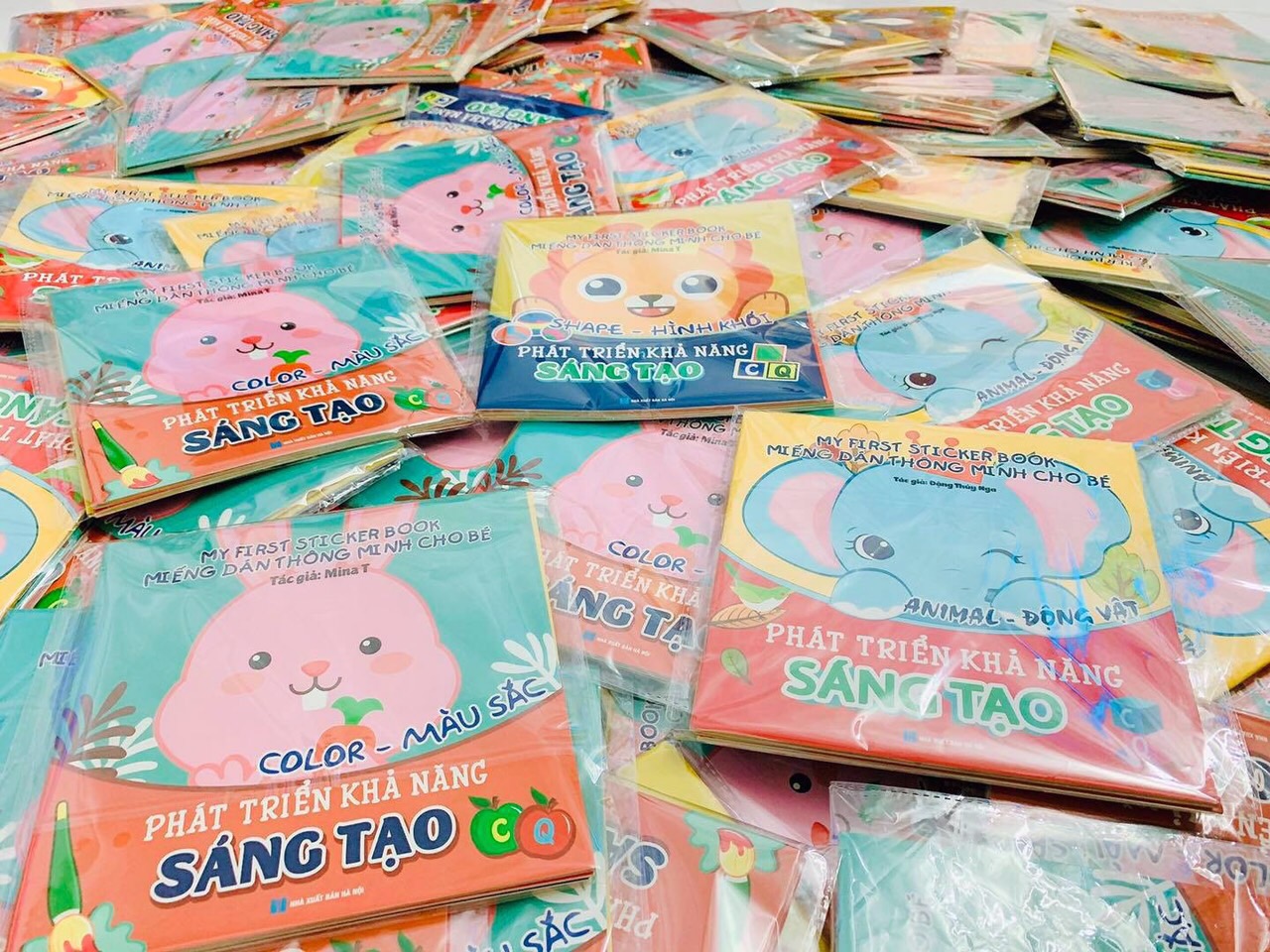 Sách- Combo 6 Cuốn sách Miếng dán Thông minh cho bé - My First Sticker Book (Phát triển Tư Duy và Khả năng Sáng tạo)