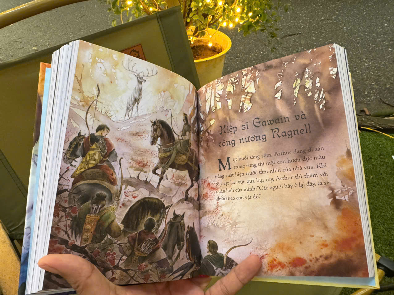 (Bìa cứng in màu) IILUSTRATED CLASSICS – TRUYỀN THUYẾT VUA ARTHUR – Mai Loan dịch – Đinh Tị Books – NXB Thanh Niên