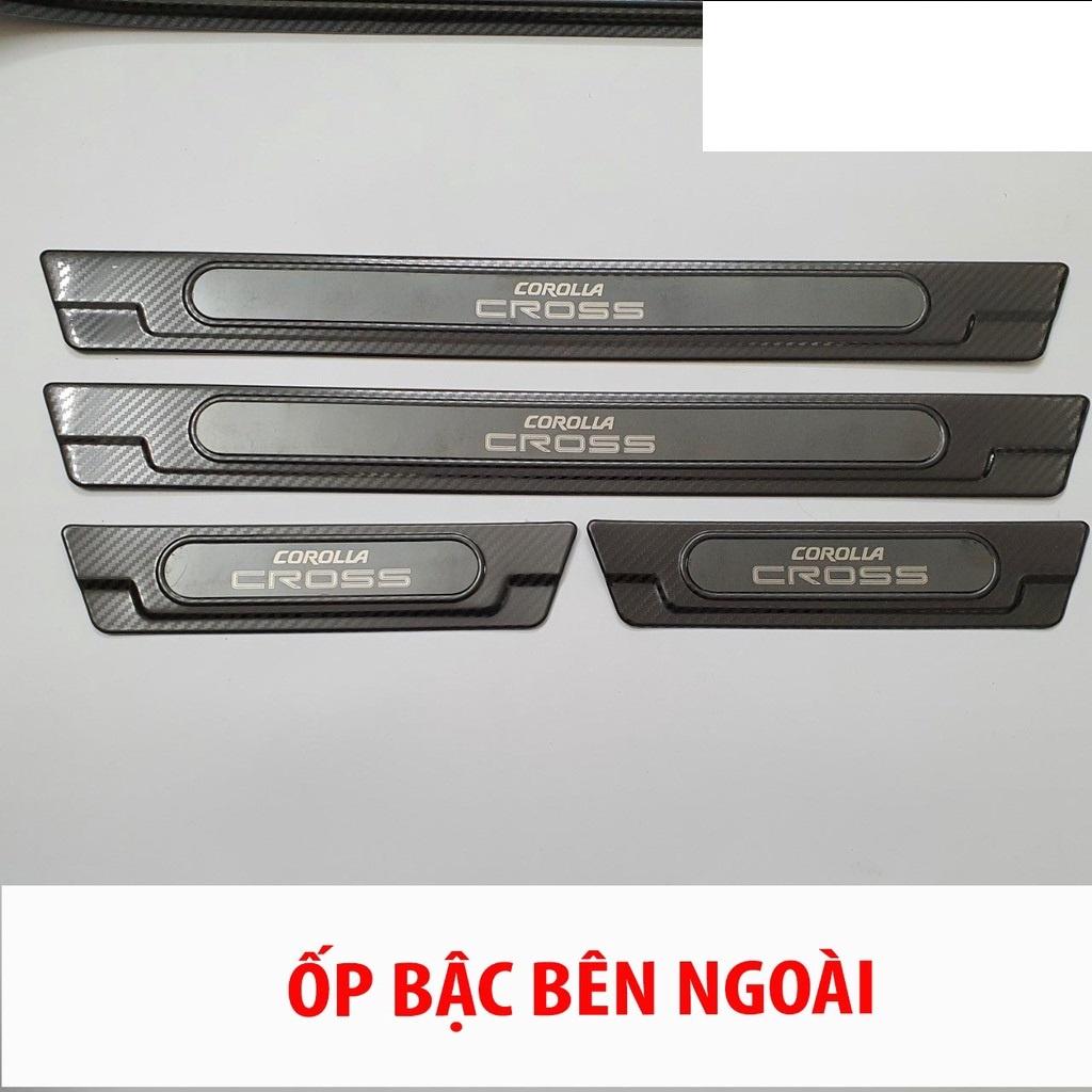 Ốp bậc cửa , nẹp bước chân Toyota Cross 2019-2022 cao cấp -mẫu Titan 8 chi tiết