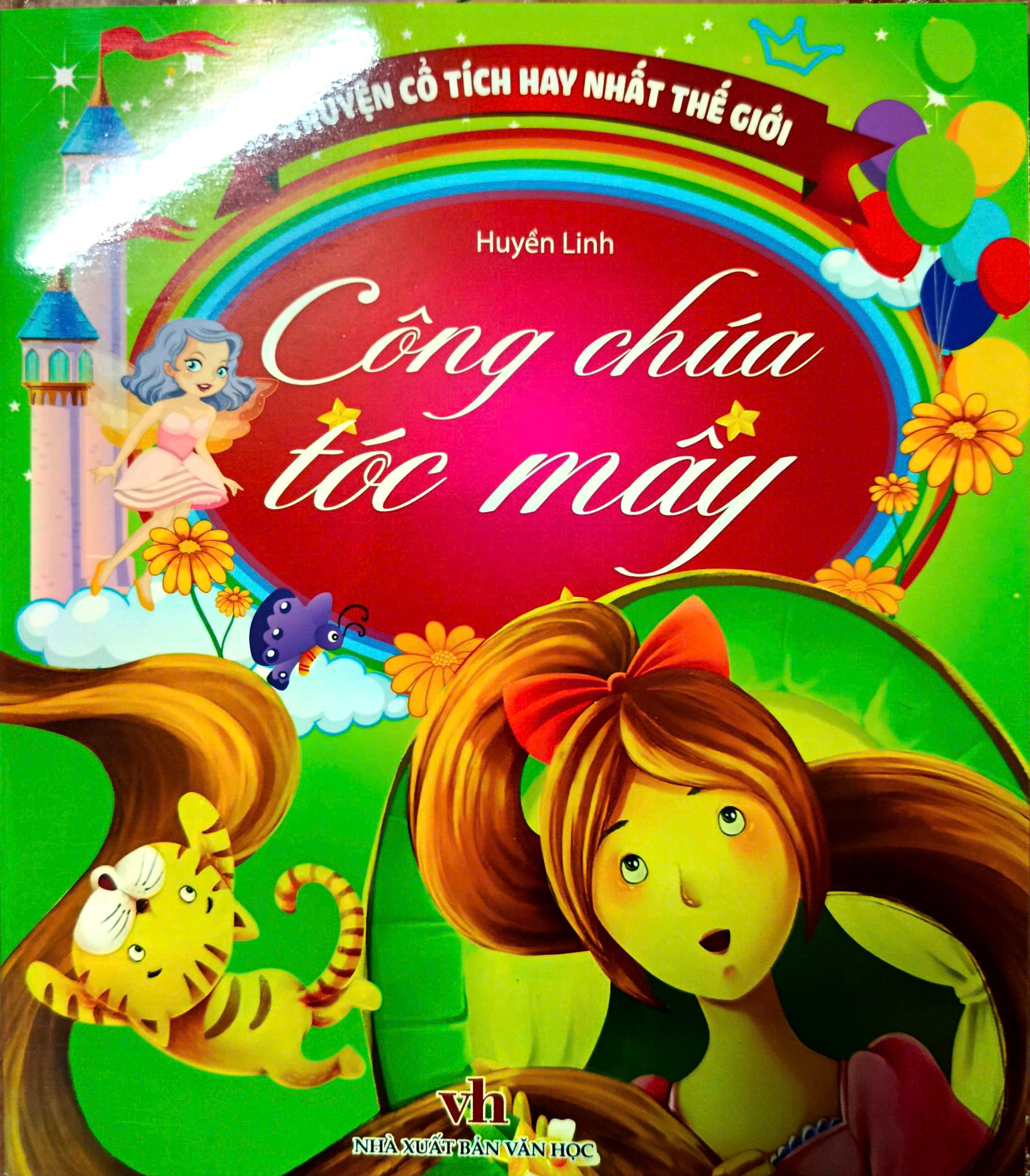 Combo Bộ Truyện Cổ Tích Hay Nhất Thế Giới - Bộ 15 Cuốn + Tặng Hộp Màu Sáp/Sticker (Bất Kỳ)