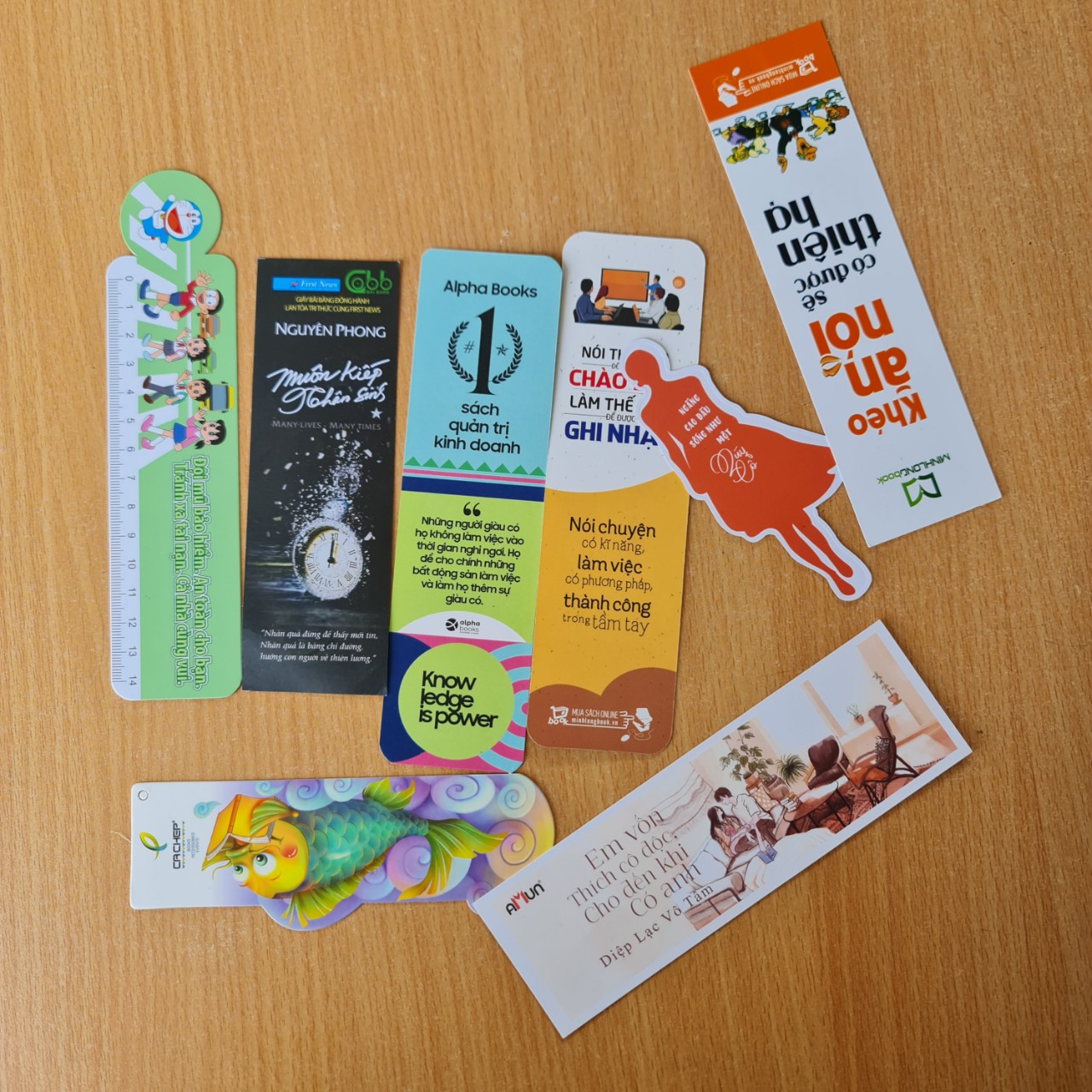 Combo 100 Bí Ẩn Đáng Kinh Ngạc Về: Khoa Học + Vũ Trụ (Tặng Bookmark Thiết Kế)