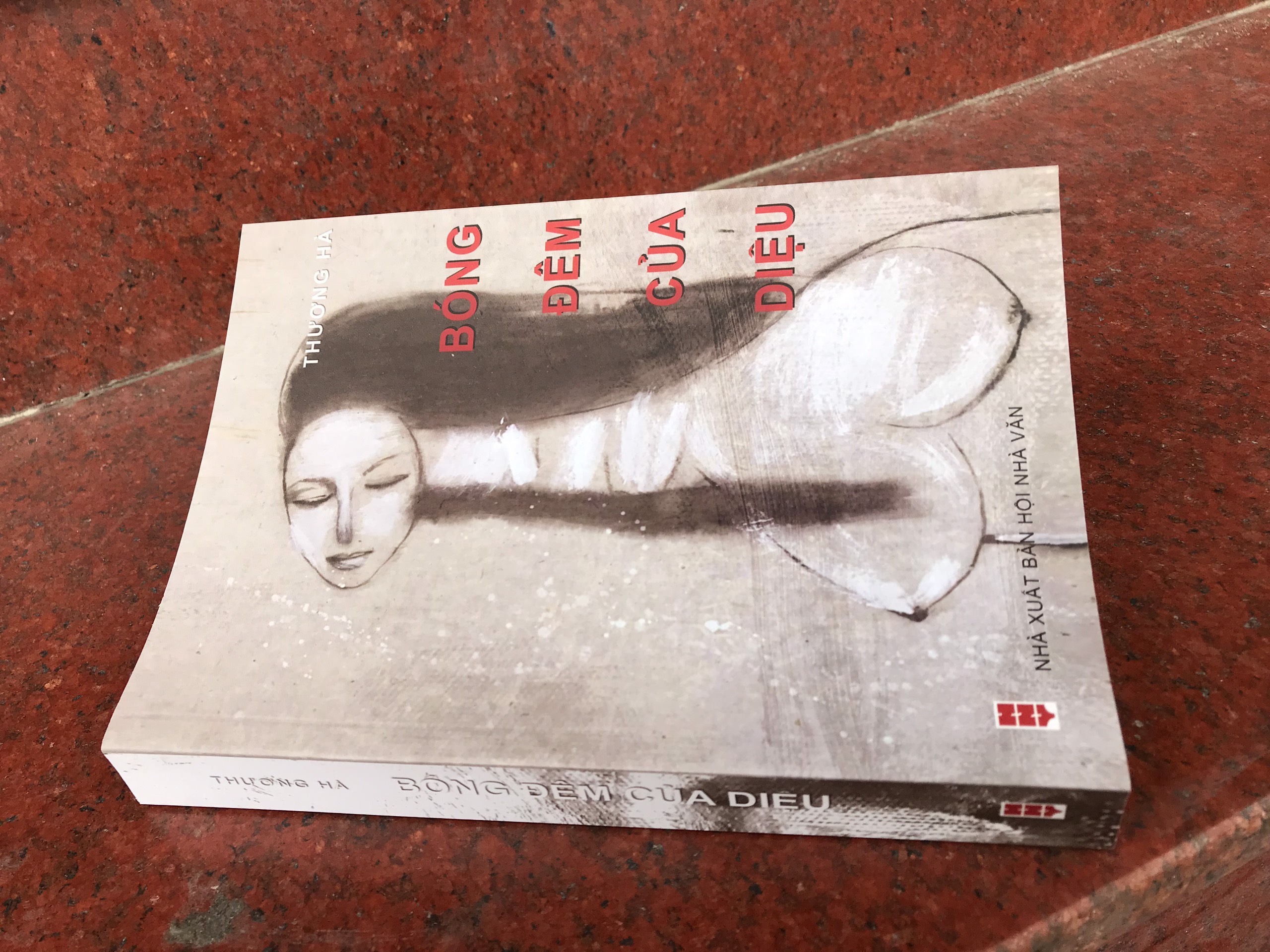 BÓNG ĐÊM CỦA DIỆU - THƯƠNG HÀ
